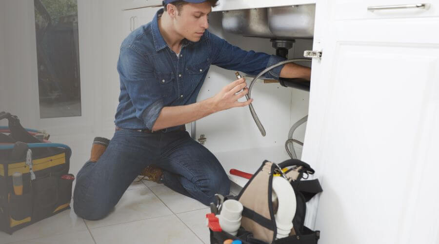 Local water heater installation in Howe, IN